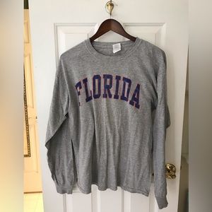 Long sleeved Florida Gators tshirt.